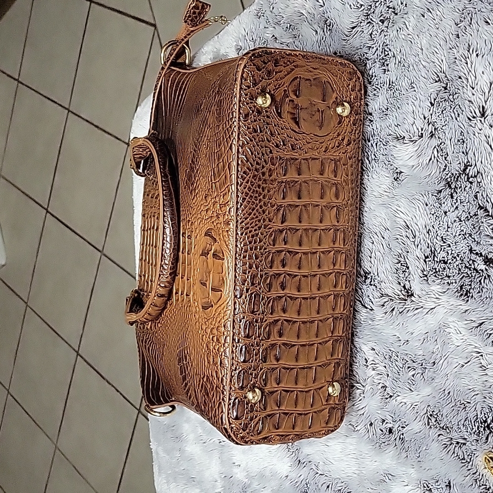 Source Unknown Brown Croc-Embossed Leather Shoulder Bag - Picture 6 of 9
